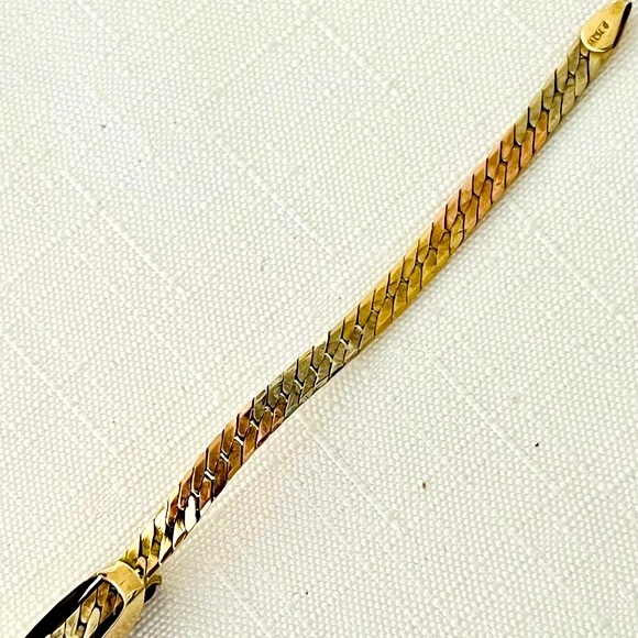 Bracelet~Italy 14K & 3~Garnets / Stamped / Vintage - Picture 13 of 16